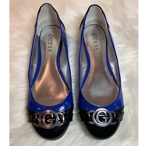 Guess Flat shoes